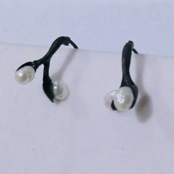 Michael Michaud P Willow Drop Earrings 2 Freshwater Pearls Bronze Patinaed - Picture 2 of 2